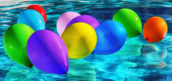 pool-party-pixabay-tama66-banner.jpeg