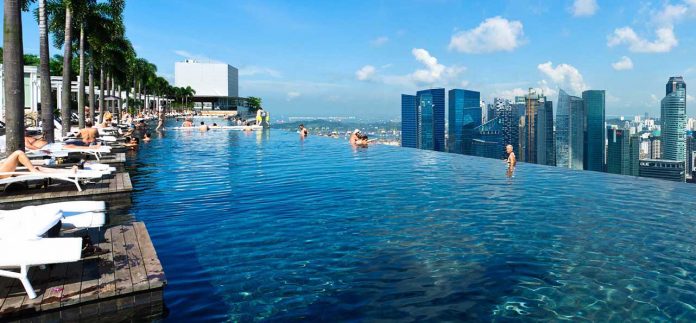 marina-bay-infinity-pool-singapour.jpg
