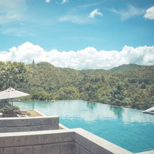 Architectes : quels critères prendre en compte avant de se lancer dans un projet de piscine commerciale ?