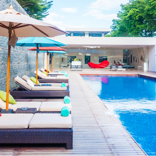 Piscine Global Europe : focus sur le Village Piscines Commerciales