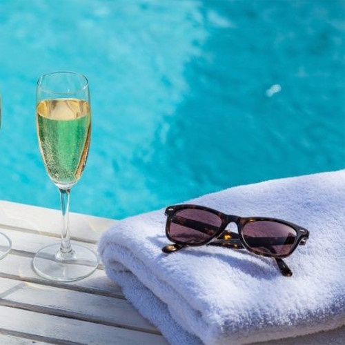 Le marché de la piscine et du spa proche d’un nouveau record en 2016 Le marché de la piscine et du spa proche d’un nouveau record en 2016