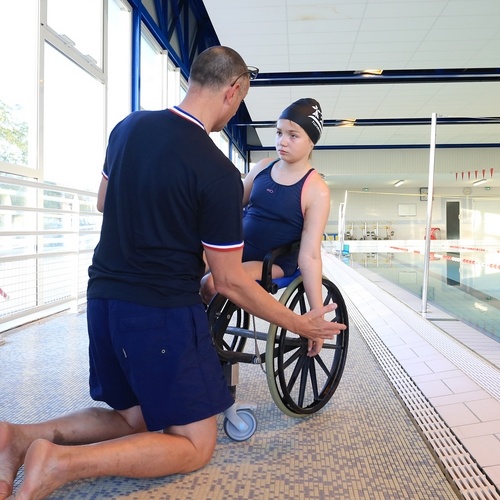 Koen Van Landeghem dans une piscine publique